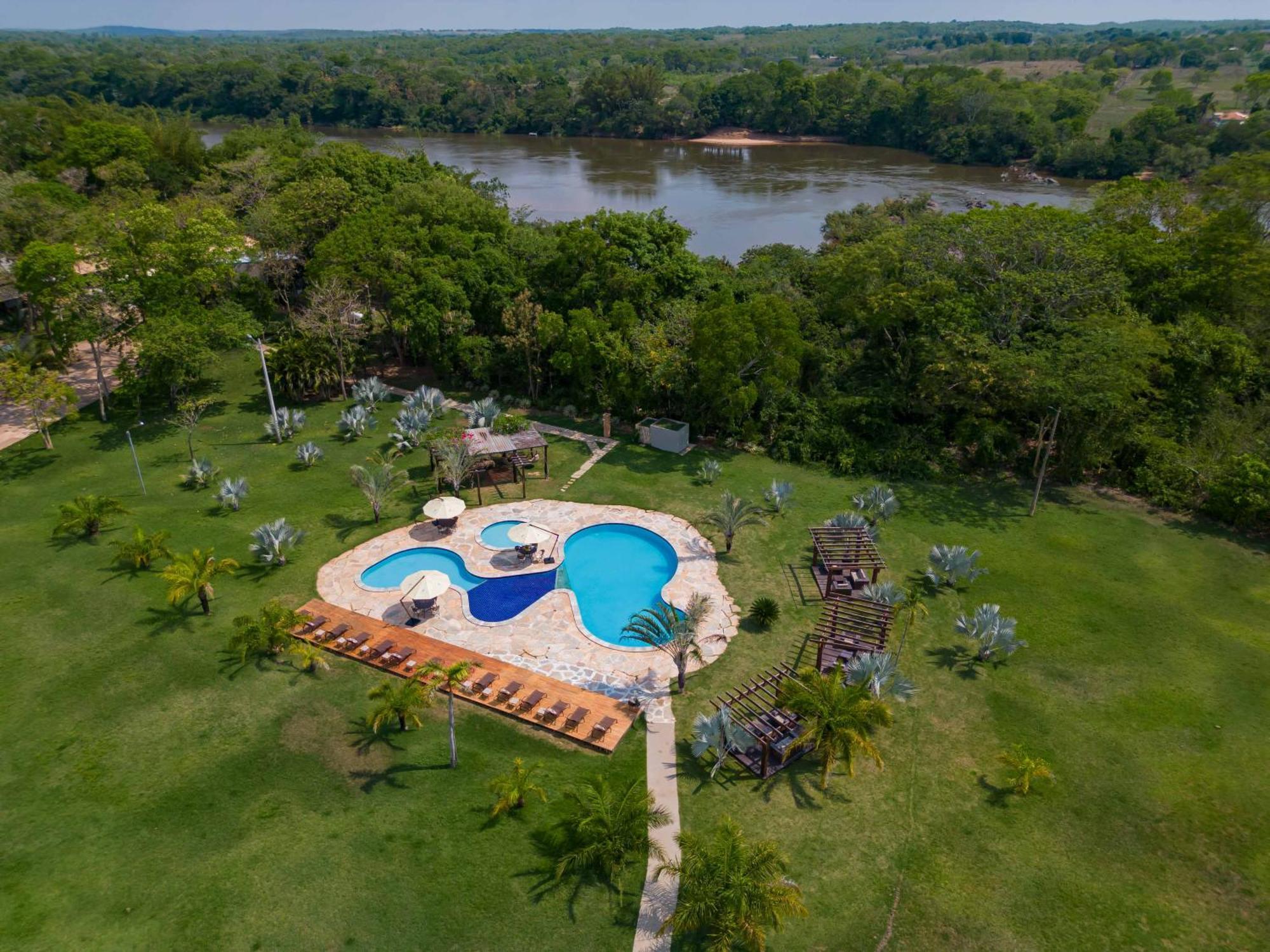 Spa Agua Milagrosa Cuiabá Exteriör bild
