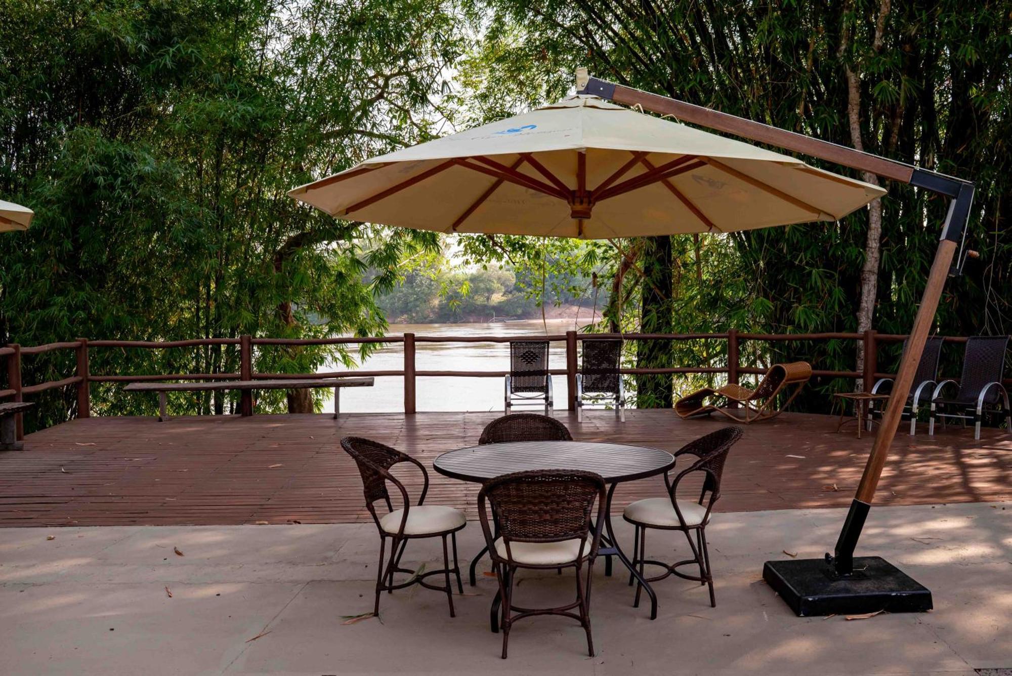 Spa Agua Milagrosa Cuiabá Exteriör bild